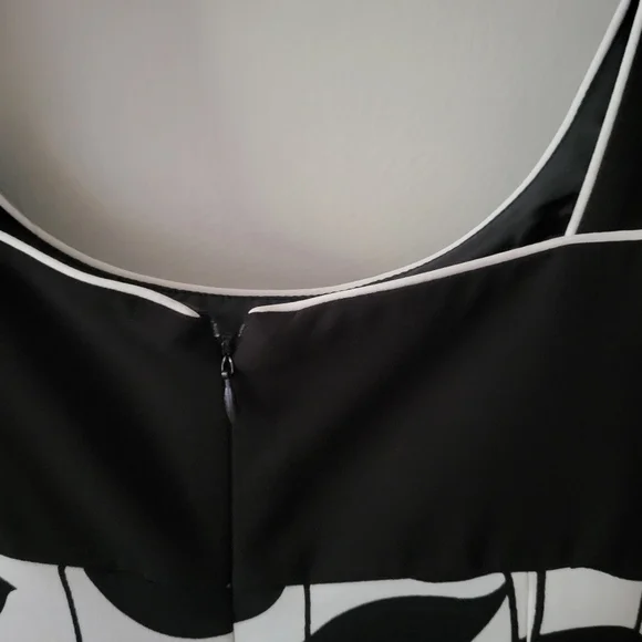 S.L. Fashions Women's Sz 18 Cocktail Dress - Picture 3 of 9